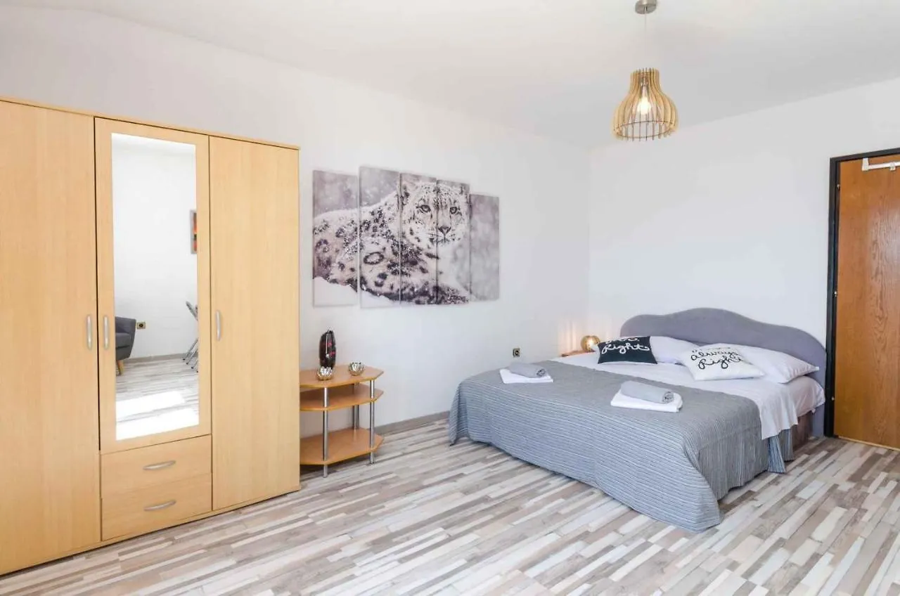 Studio Crikvenica 6 Dramalj Apartment